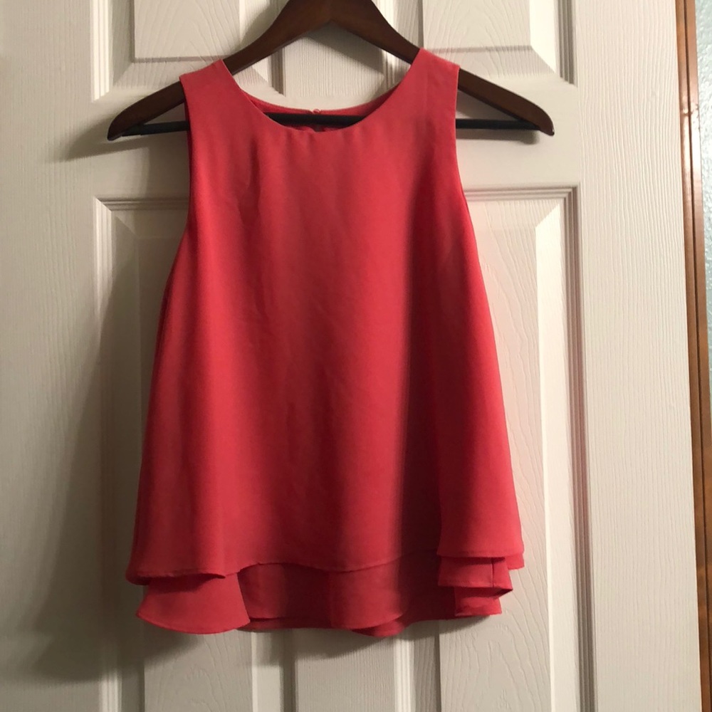 LOFT Coral tank